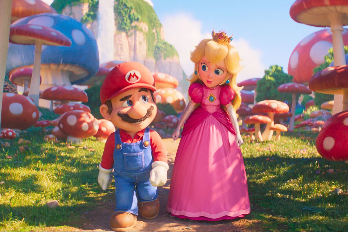 Princess Peach Breaks Away From The Super Mario Bros. - Inside the Magic